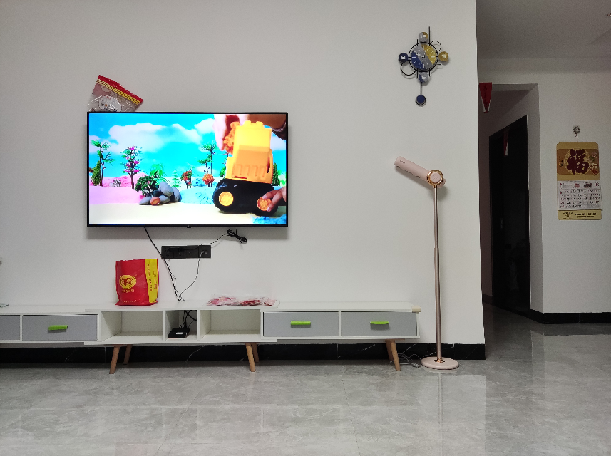 直男不知女神苦，吹发才知长发难，立式吹风机“拯救女神机”