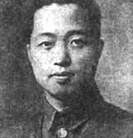 1969年国庆，美国派女特务刺杀毛主席，却被我党特工用美男计拿下