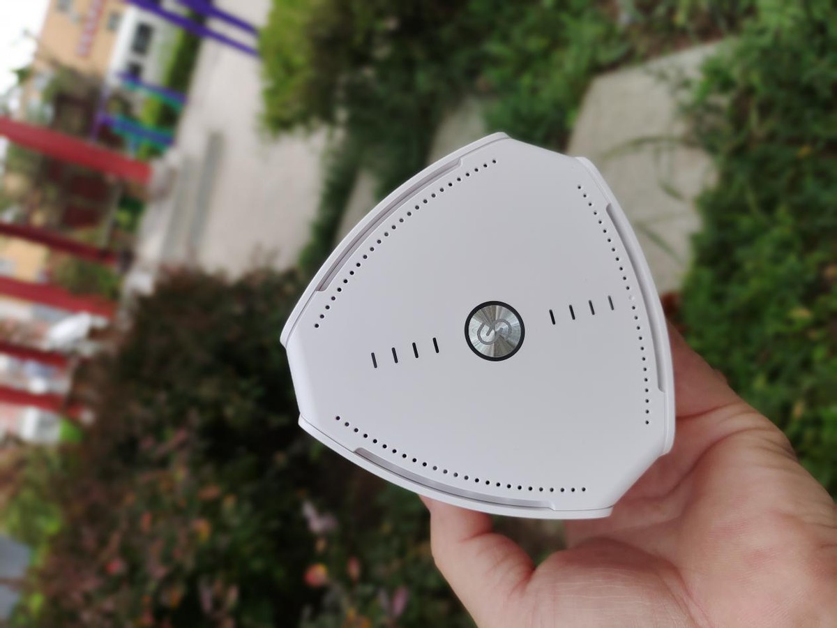 大户型轻松实现WiFi信号全覆盖，锐捷星耀M18让你畅享5G不掉队