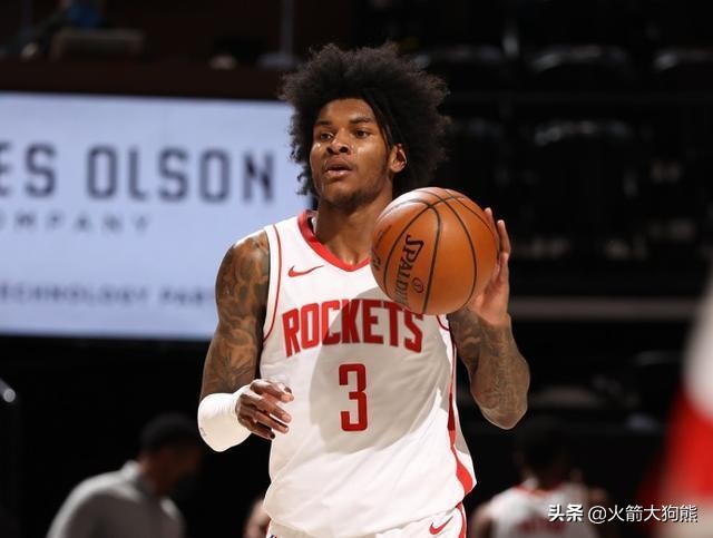 2进2出！火箭17人阵容调整，老控卫+新人前锋加盟