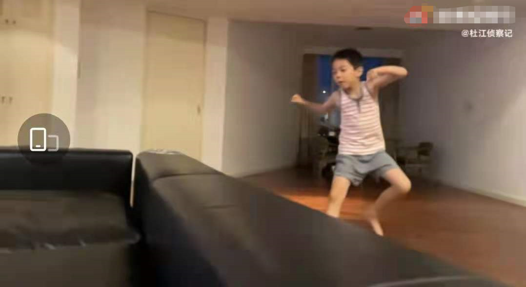 男子跳高双冠军！杜江晒出嗯哼跳高视频，小家伙跳得有模有样太帅