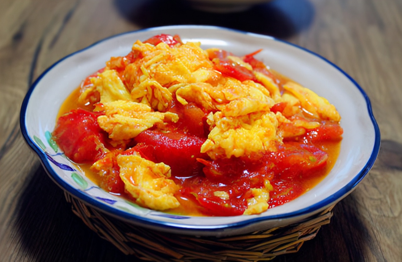西红柿炒蛋做法步骤图 鸡蛋鲜嫩-起舞食谱网
