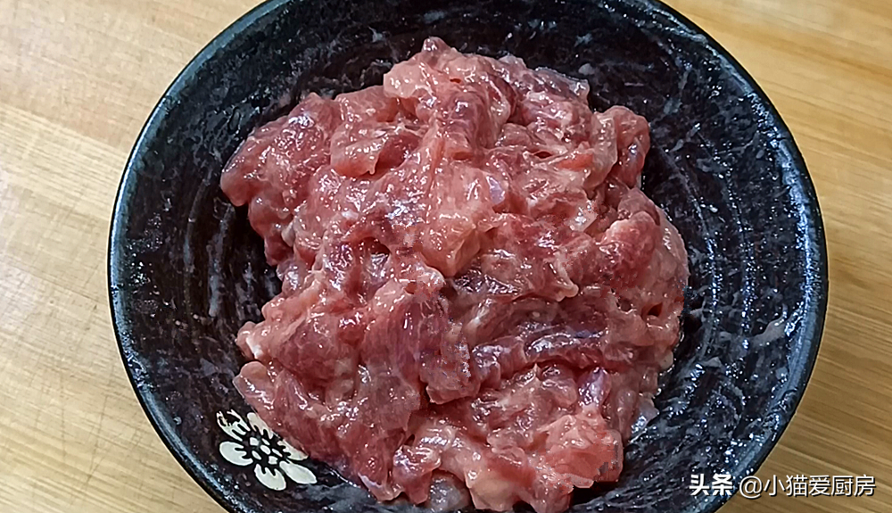 图片[4]-做水煮肉片 不要直接下锅 教你小窍门 做出来肉片滑嫩香浓好吃-起舞食谱网