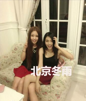 身为李连杰的女儿，李思姐妹没受到“星二代”的待遇，该怪谁呢？