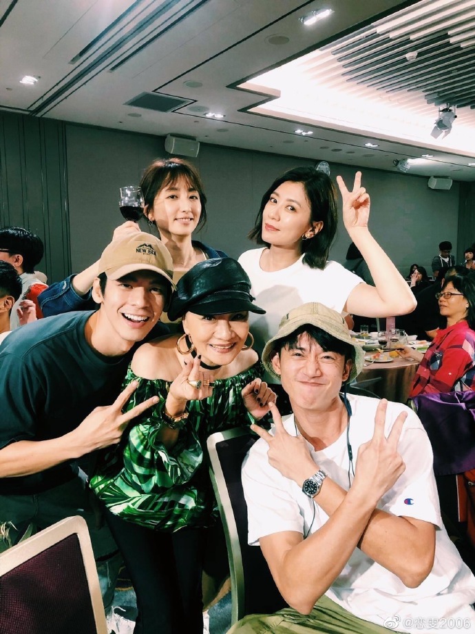 結婚5年修傑楷首次落淚，送給賈靜雯的生日禮物暗藏小心機