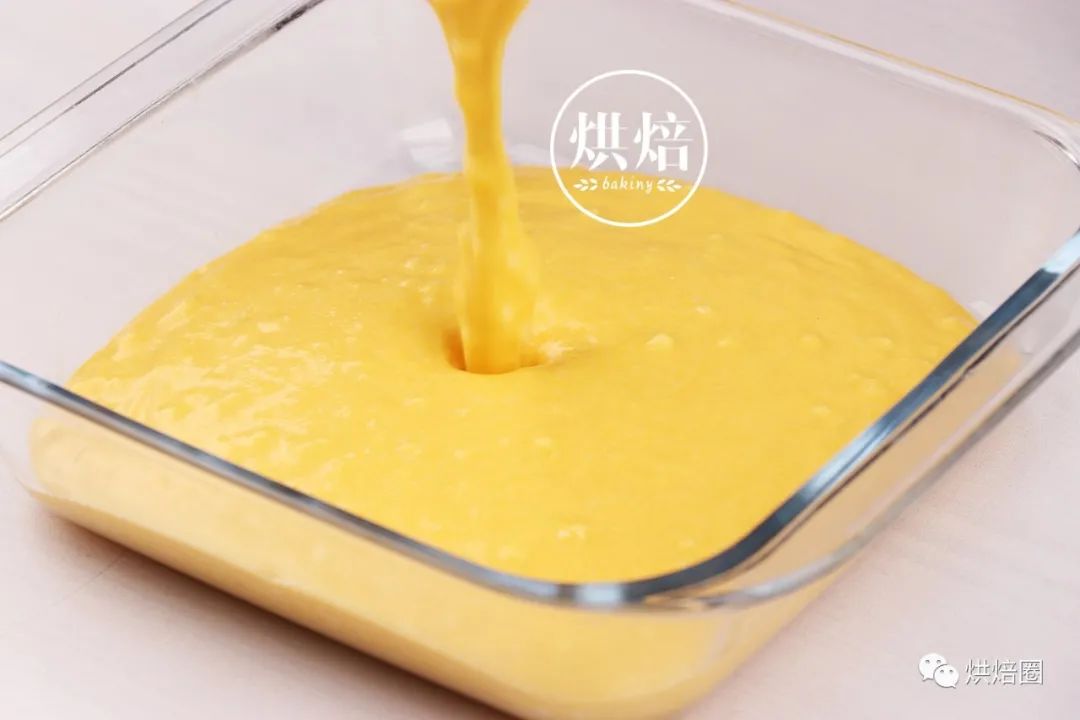 把西米整粒加入到木薯粉中蒸出來的糕好有嚼勁