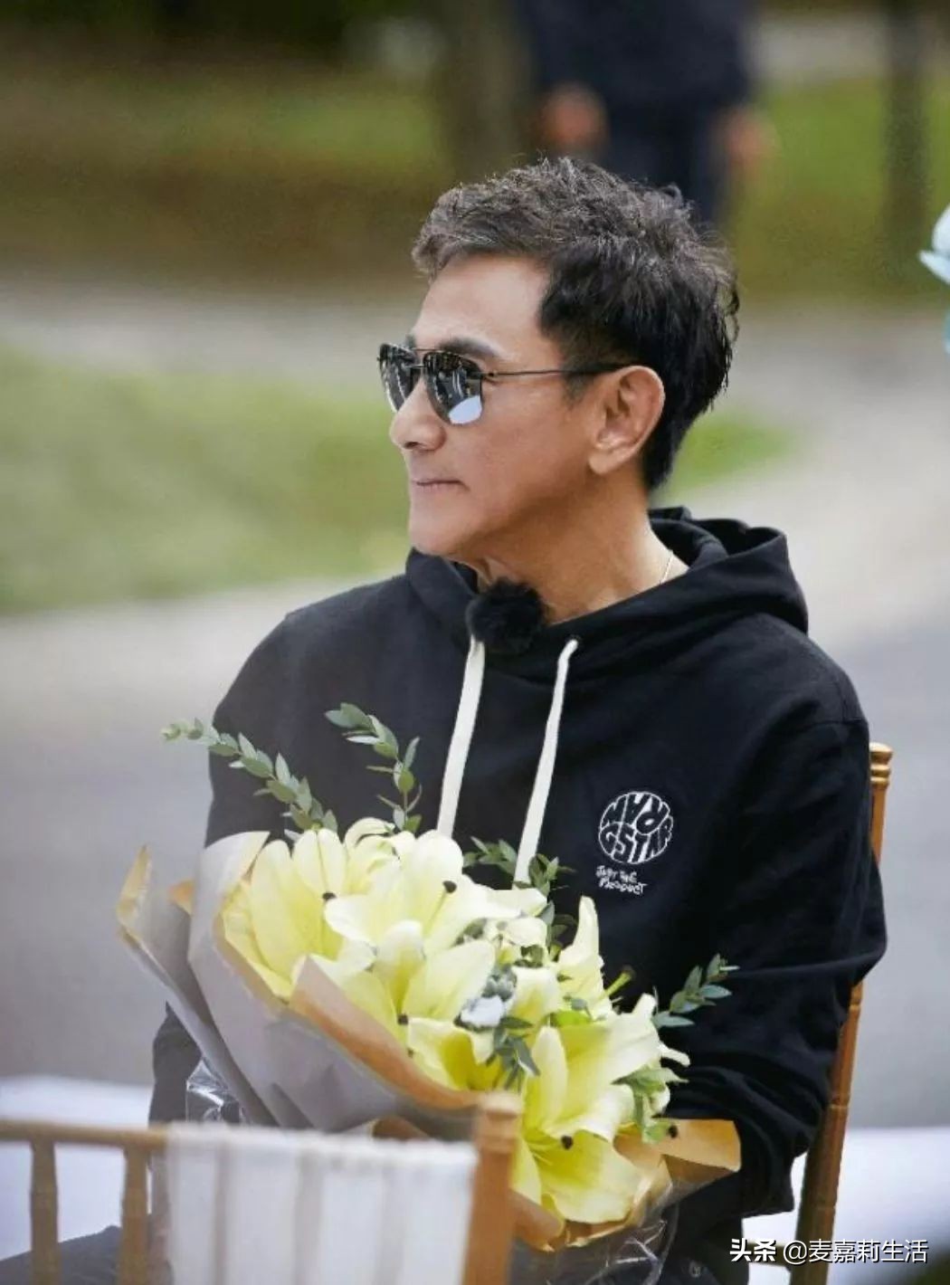 “冻龄王者”吴尊爸爸，75岁像45岁：经常做力量训练，你也可以