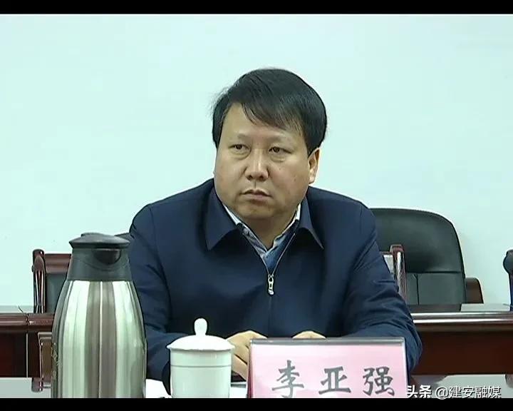 建安区人民政府与河南广宇企业管理集团有限公司签署战略合作协议