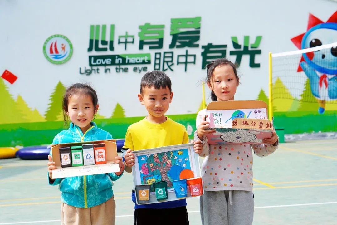 玩转科技节，开广好奇心——天府新区华中附小首届科创节活动