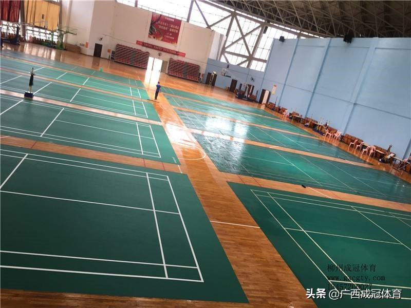 羽毛球場(chǎng)館為什么要鋪PVC塑膠地板？
