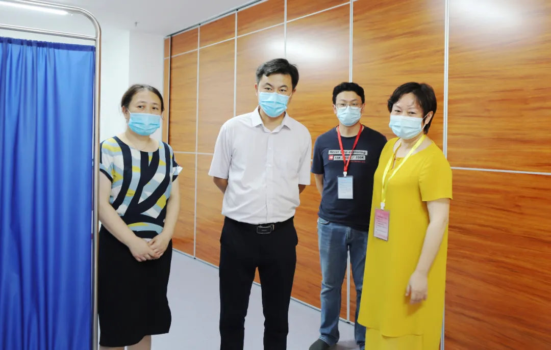 江西省中医药管理局到南昌市洪都中医院督导住培结业考试工作