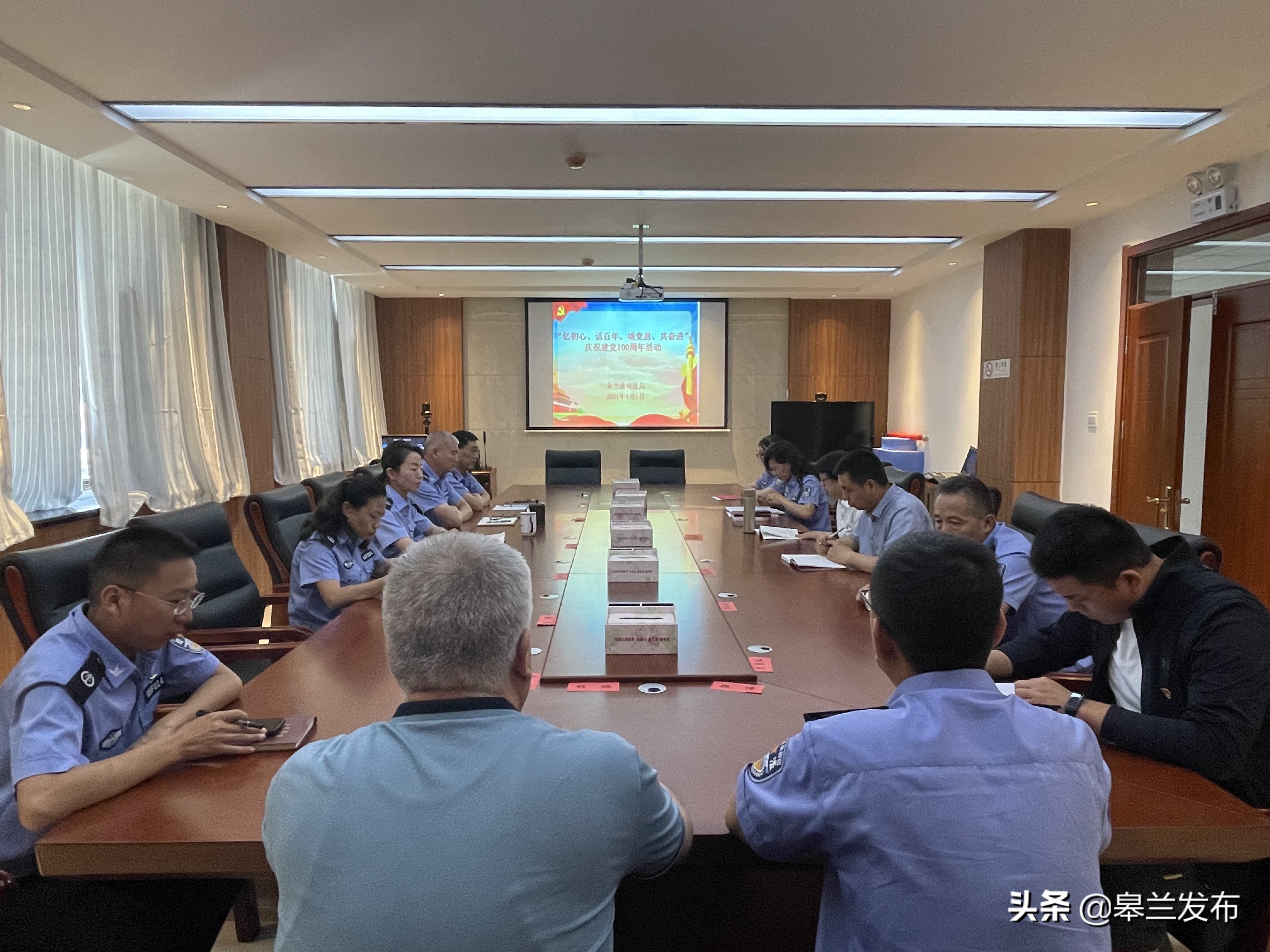 ������˾���ֿ�չ������� ������ �̵��� ���ܽ�����ף�й�����������100����ϵ�л