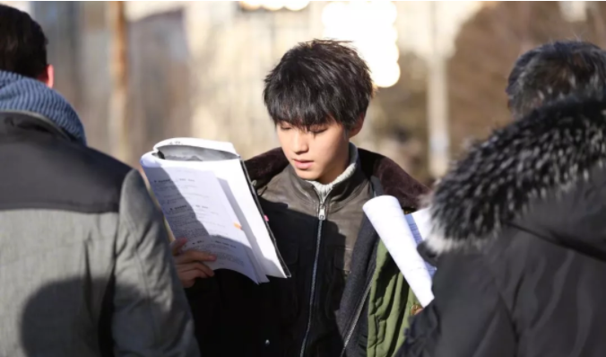 上厕所时被星探发现的王俊凯：要成为树一样的