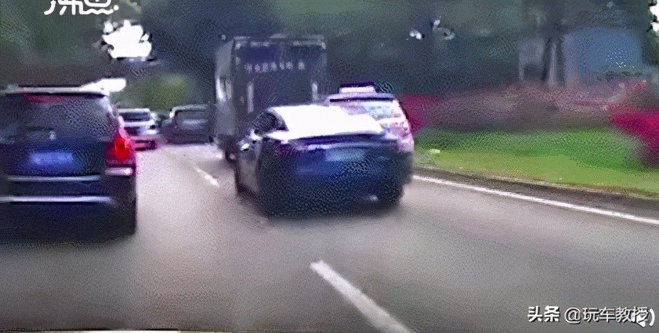 亏了450亿后终于赚钱，但车主自黑起来10头牛都拉不住