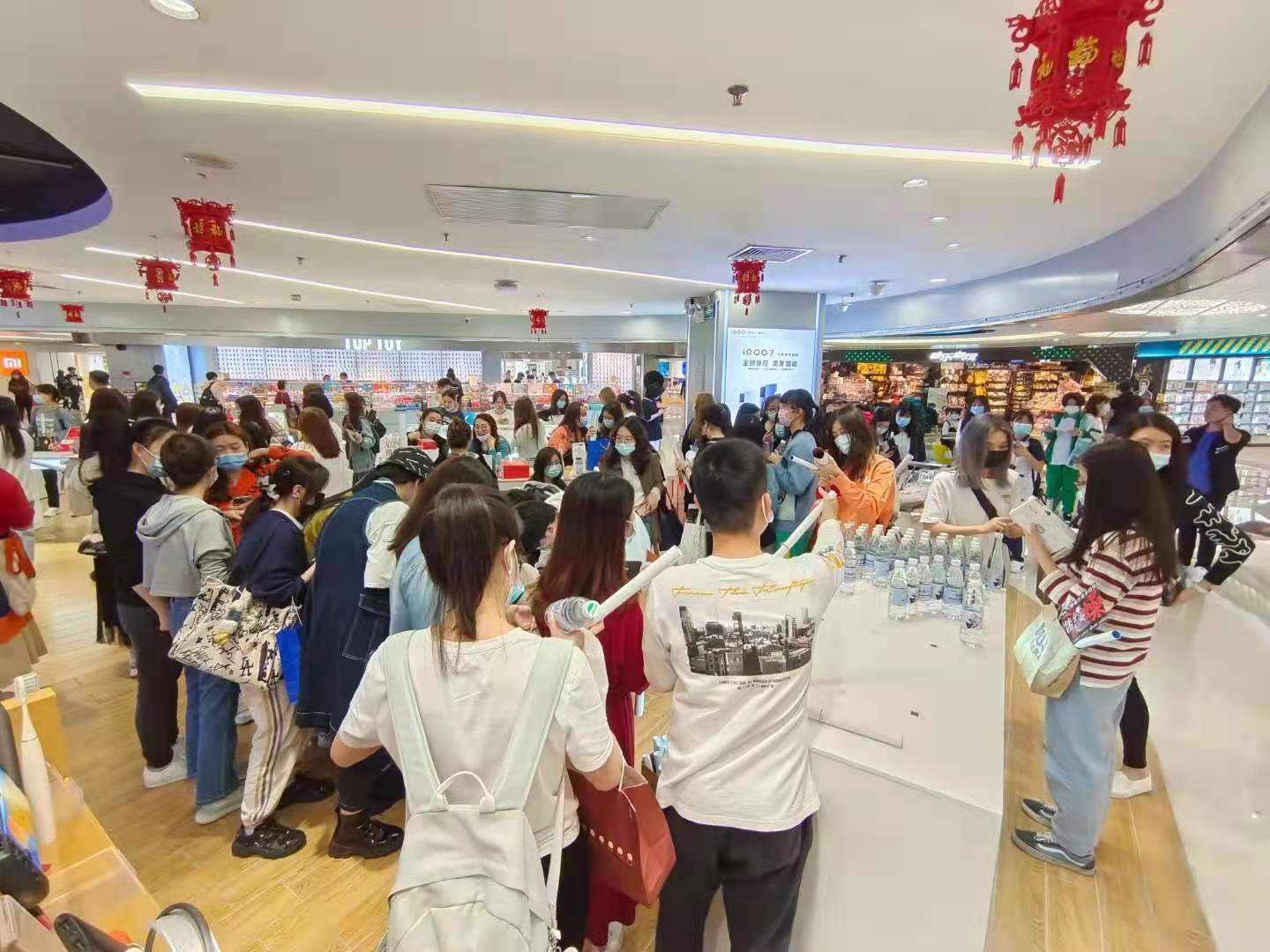 vivo S系列老用户都说买买买，这次的vivo S10怎么了？