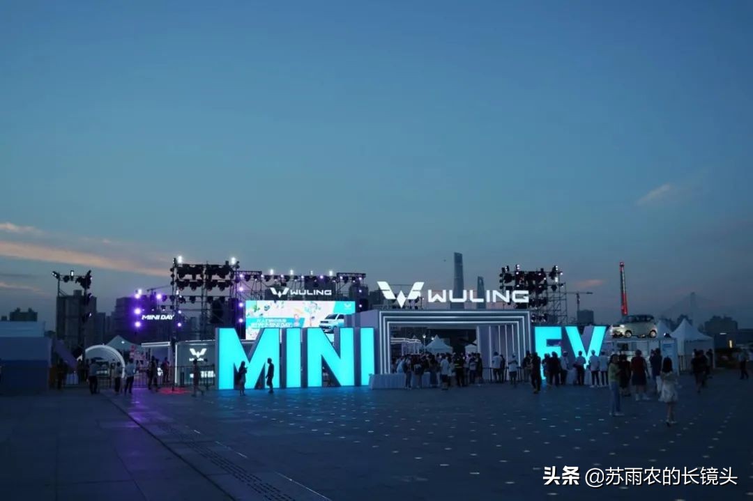 销量直逼特斯拉 宏光MINI EV如何逆袭新能源车市场