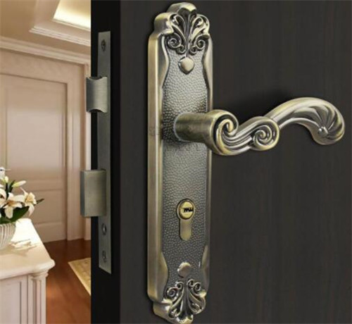 科技时代传统安全门面临淘汰,德国德盾智能安全门黑马突围