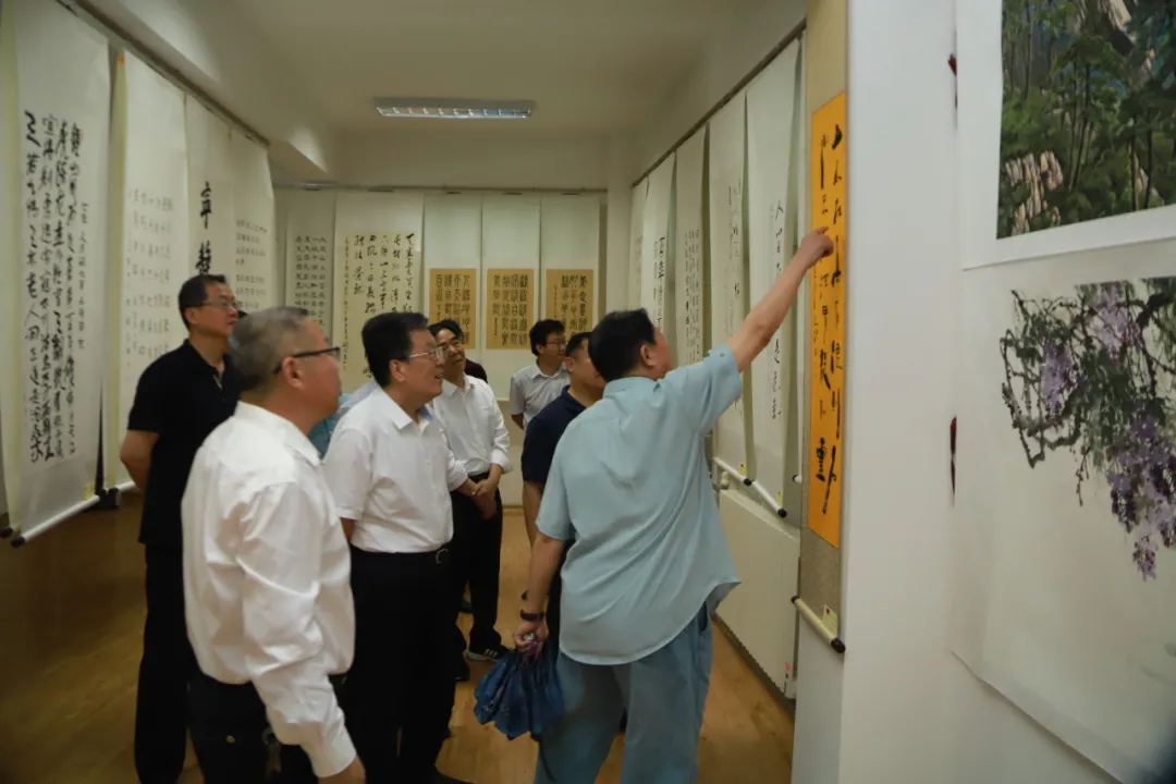 省司法厅组织离退休老党员扎实开展党史学习教育