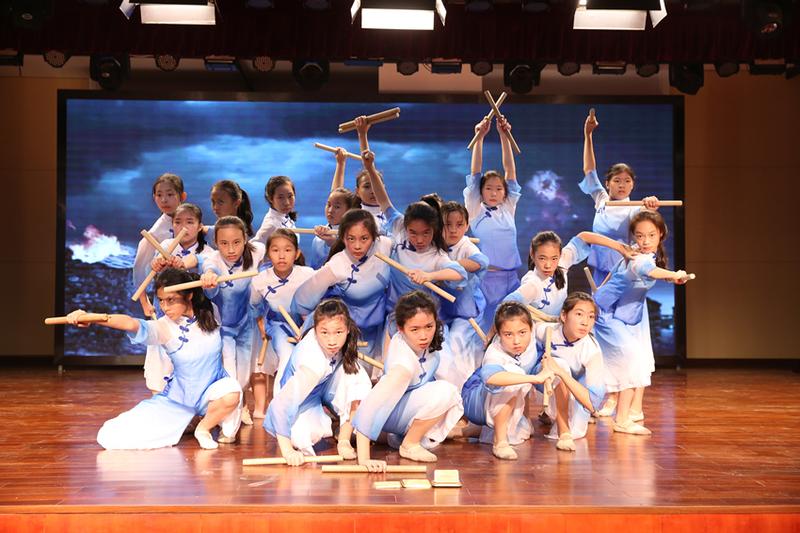 深圳市新華中學(xué)是公立學(xué)校嗎?迎開“華”結(jié)果(圖3) 深圳市新華中學(xué)是公立學(xué)校嗎?迎開“華”結(jié)果(圖3)