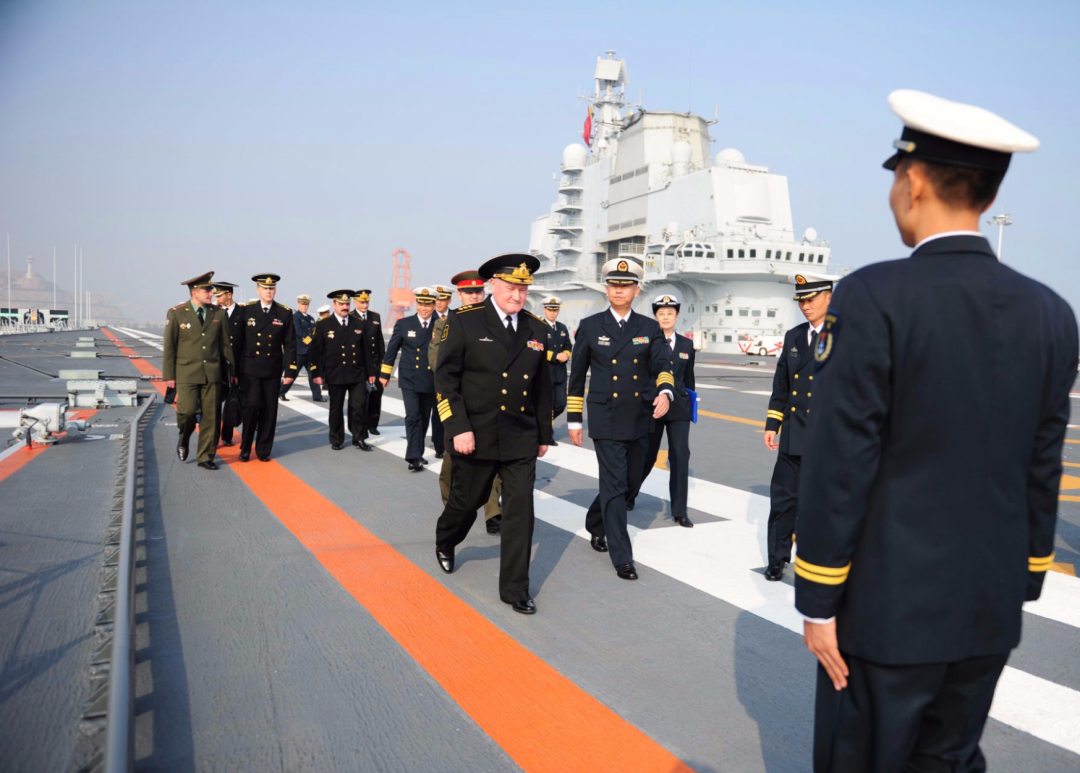 中国对辽宁舰到底做了什么？为何俄海军司令一