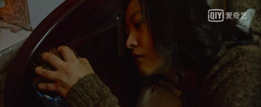 文艺片女王又出新作，讲遍家庭那点事，我却不敢跟家人一起看
