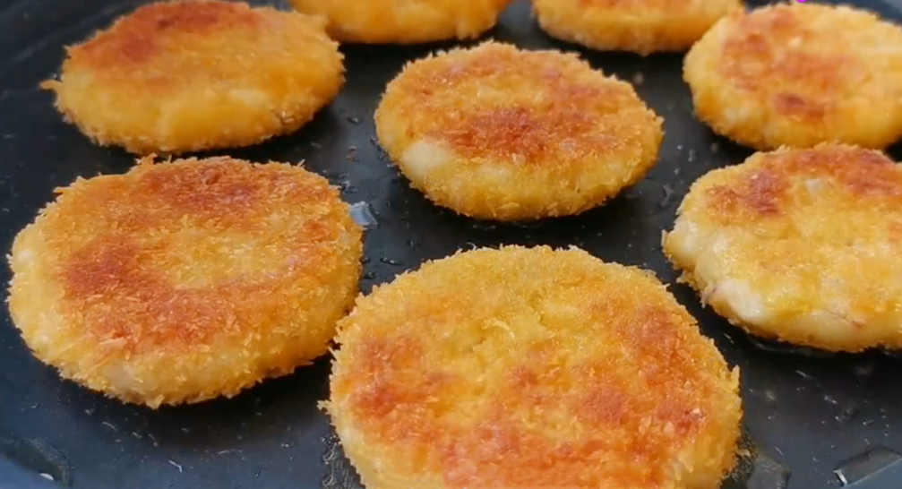 蘋果加2個雞蛋這樣做太香了，不油炸，一次做10個，出鍋就光盤