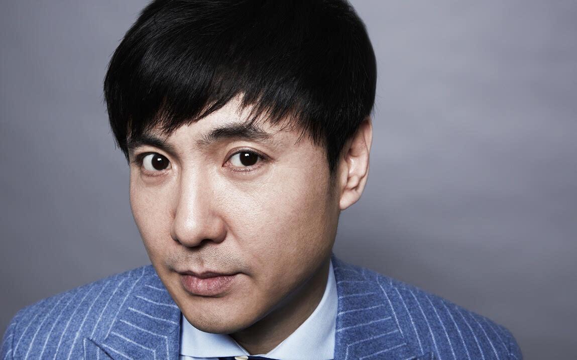 为什么《温暖的抱抱》能给2021年打上一记重拳,让沈腾告诉你