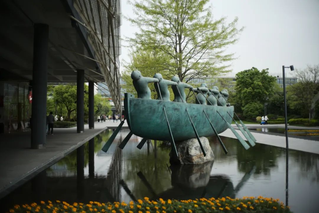 我“潜”入了阿里的食堂