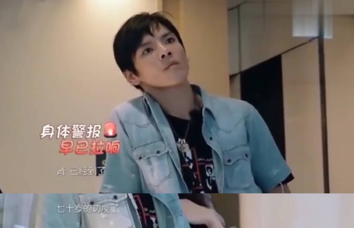 向佐与向华强对打，夸父亲气势73岁仍不变，儿子肾功能还不如爸？