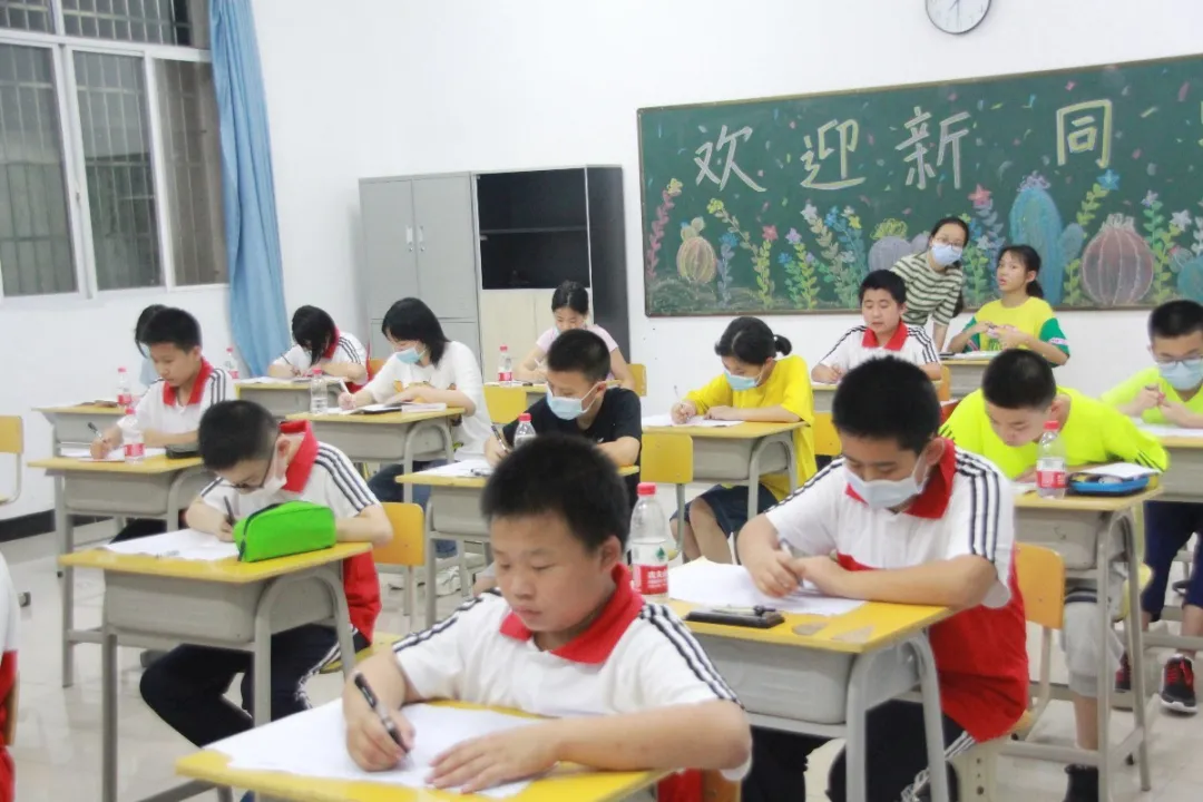 “十天学会一册书”夏令营盛大开启，高效学习，备战新学期