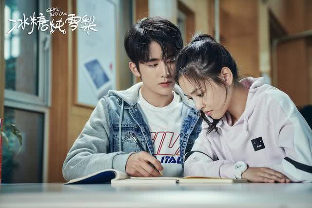 吴倩网购被认出，客服：棠雪是你吗，吴倩的回