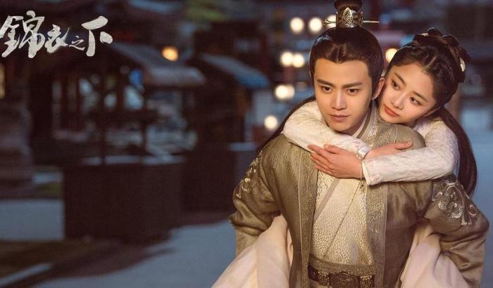 任嘉伦谭松韵《锦衣之下》后，没等来再次合作