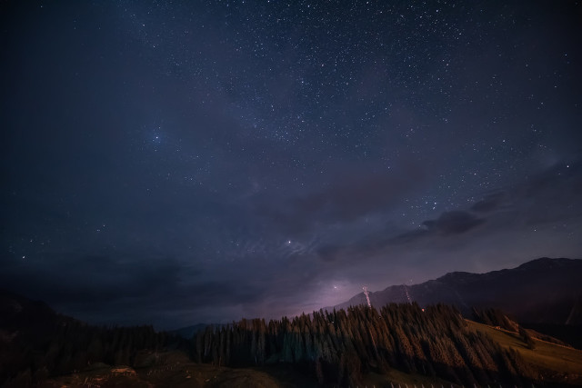 聂海胜从太空拍的北京夜景