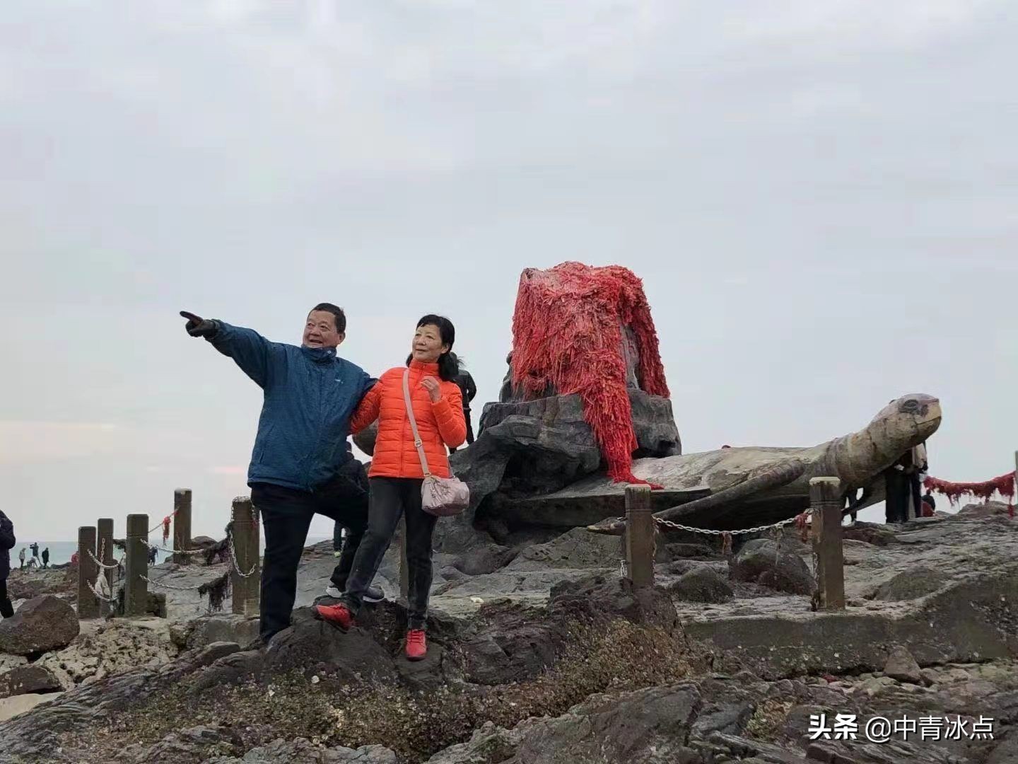 学生救老师，成都一退休急救专家心脏骤停20分钟，4次命悬一线，急诊医护大多曾上过他的课