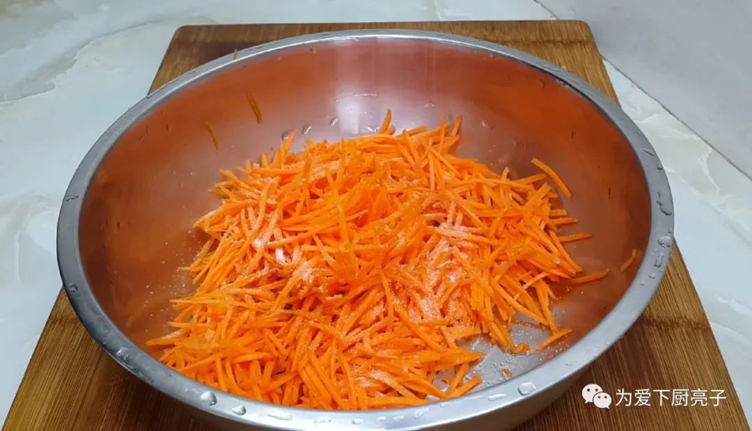 家常蔬菜捲餅做法，掌握配方技巧，張張柔軟勁道，真的太好吃了