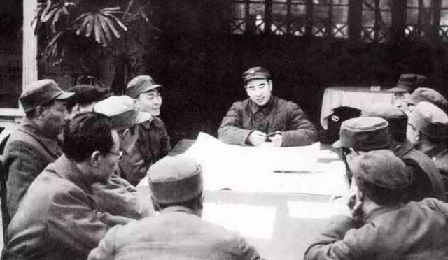 林彪兵败四平元气大伤，希望休整，毛泽东为何命他死拼蒋军精锐？