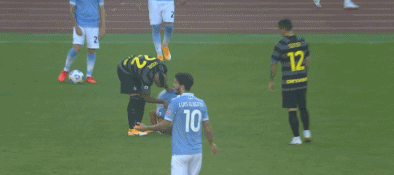 1-1！意甲两豪门大规模冲突，神射手扇耳光动作染红，C罗利好