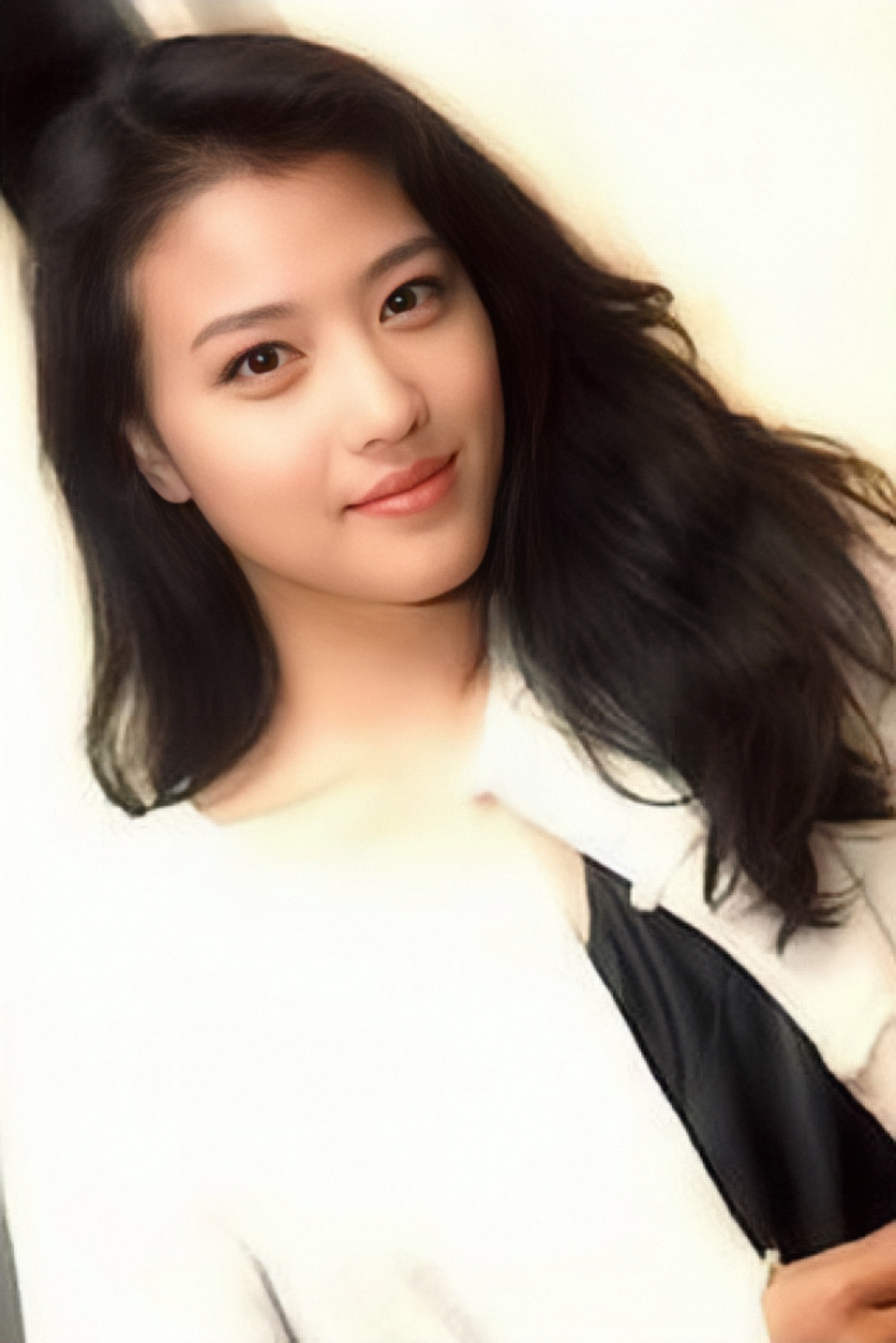 一婚娶周海媚，二婚娶邝美云，三婚娶富婆，吕