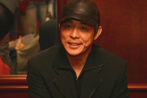 甄子丹：逼赵文卓退圈，打到吴京喊疼，这些年他到底做了些什么？