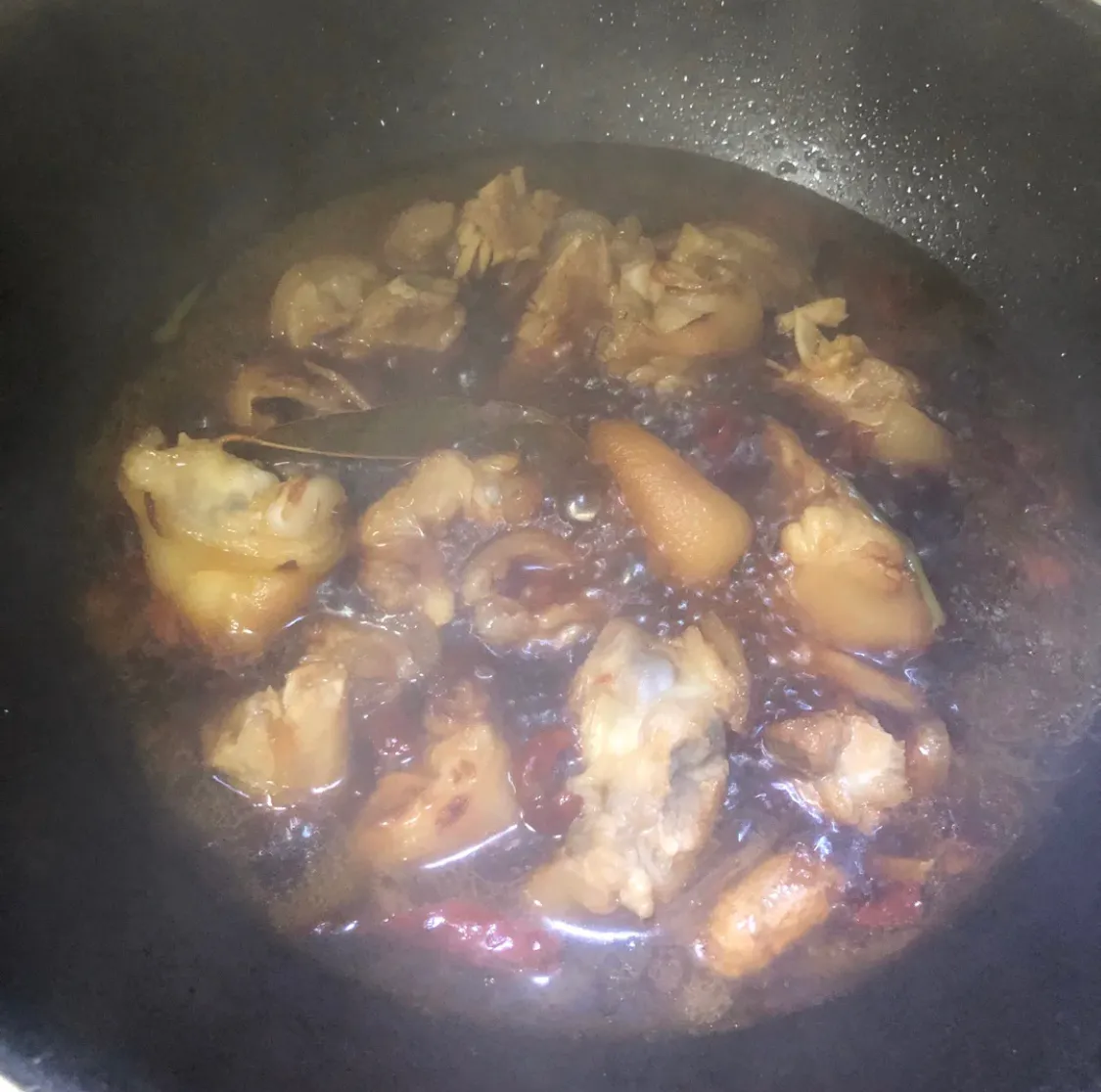 人见人爱的黄豆炖猪蹄,超简单 美食做法 第7张 人见人爱的黄豆炖猪蹄,超简单 美食做法 第7张