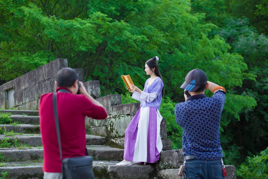 第七届通城县古装美女摄影节 向全国推荐故乡山水