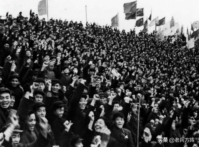 1956年新中国社会主义改造，轰轰烈烈的公私合营