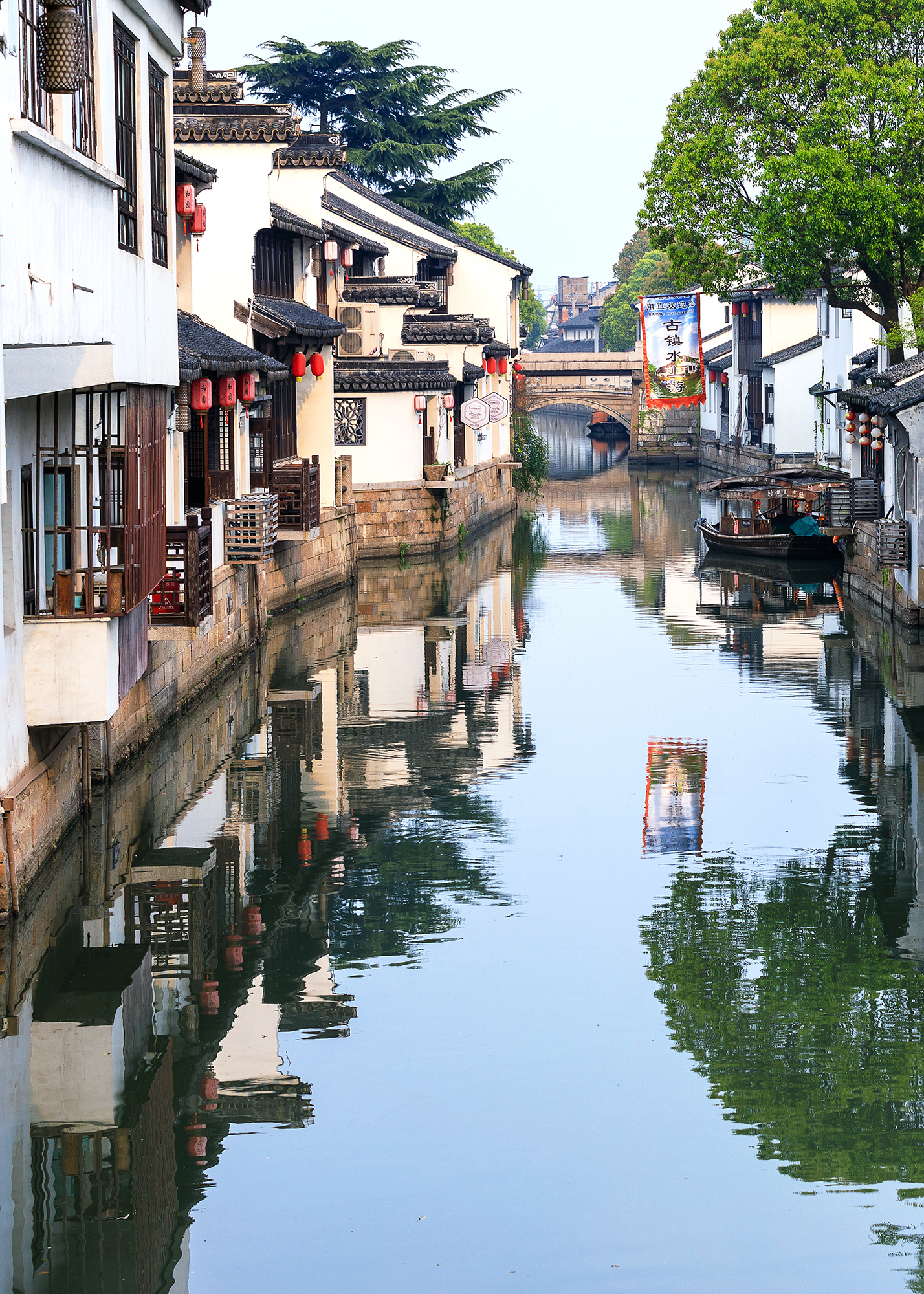 你們說的歲月靜好在哪里？我在甪直古鎮(zhèn)，看夏天的風(fēng)吹過