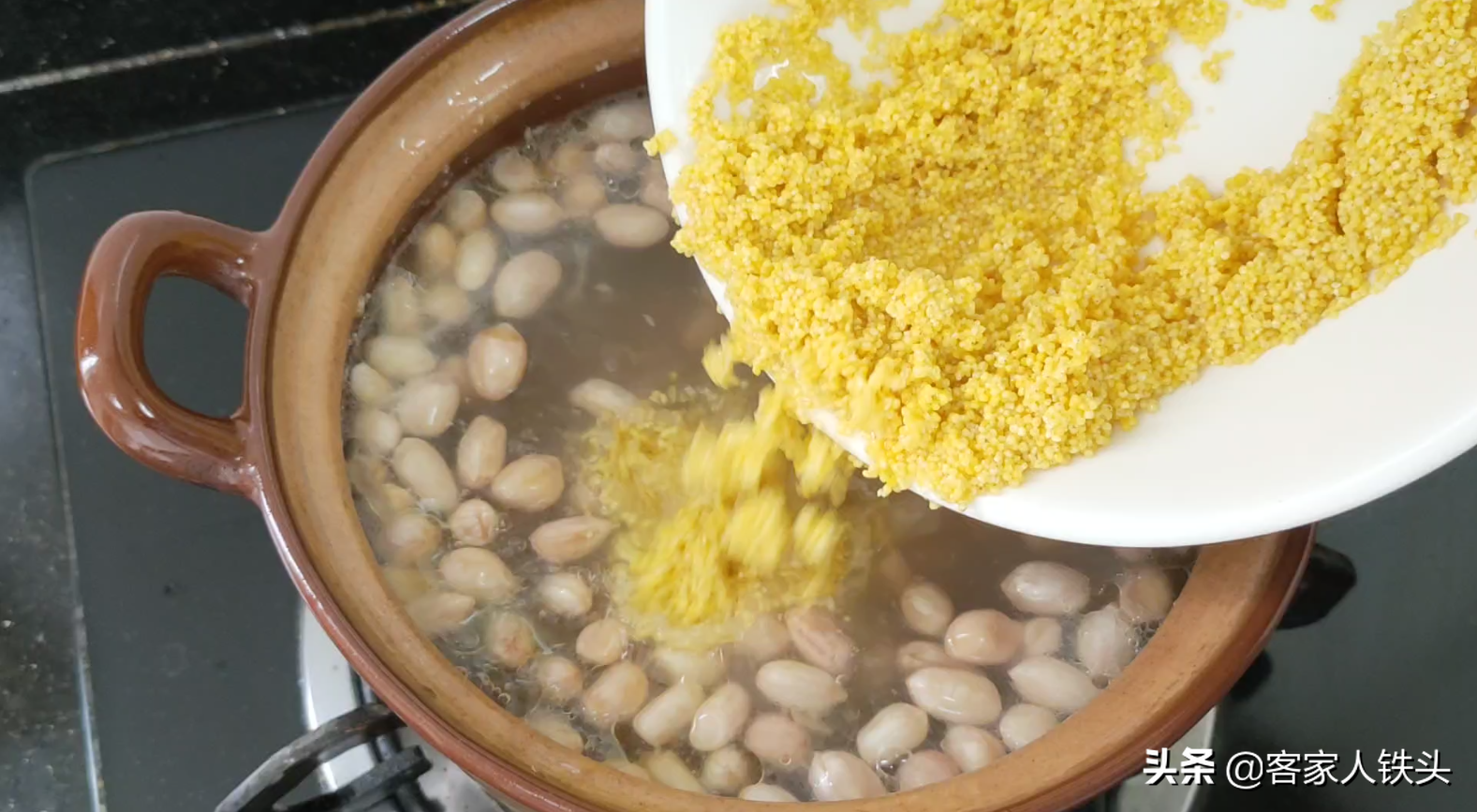 入夏常給家人做一鍋營養早餐，廣東人一周吃5次，鮮香綿滑又好吃