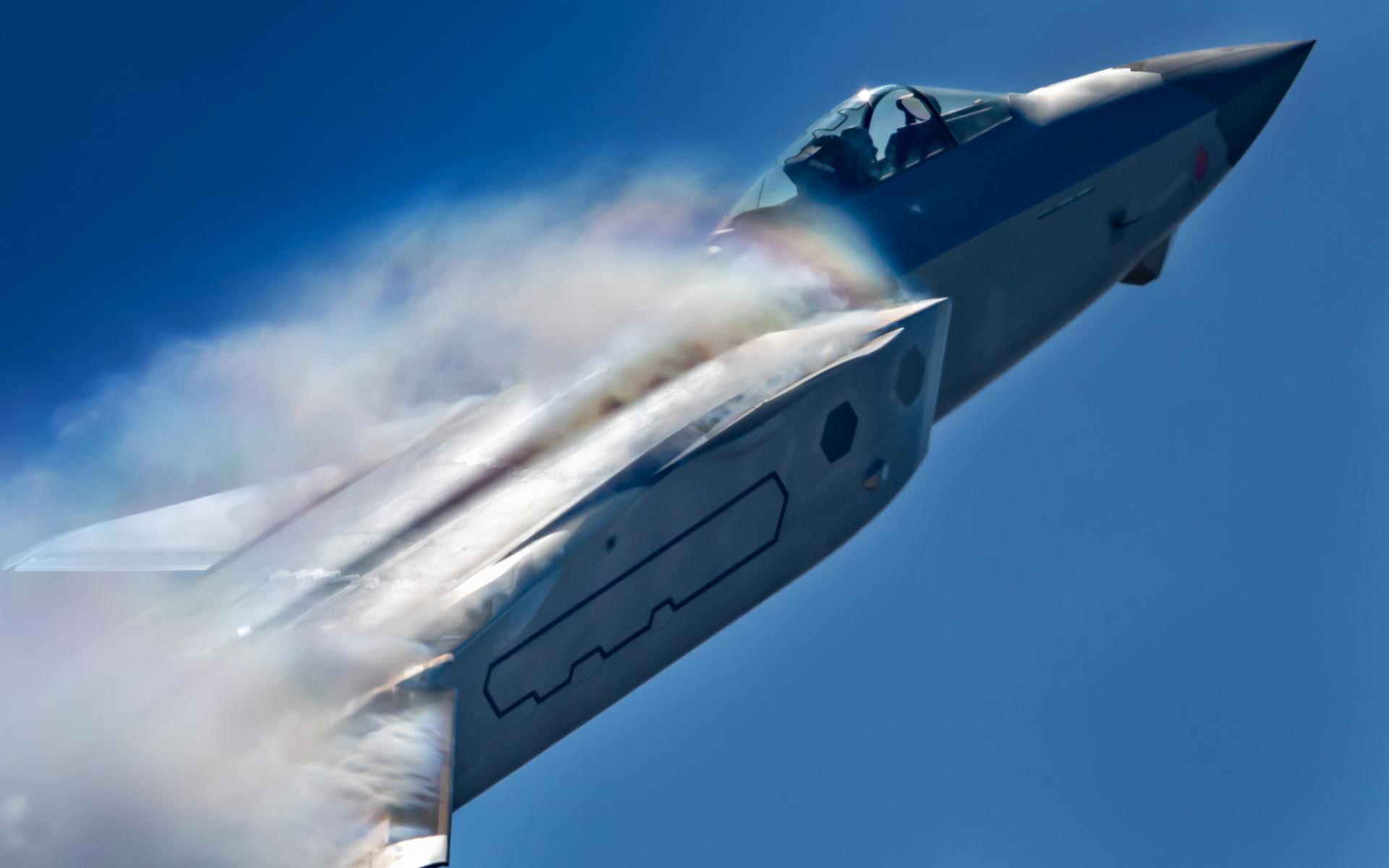 ��ý�߶ȹ�ע��31ս�����Ƽ�F22��F35֮����Ϊ����F35����