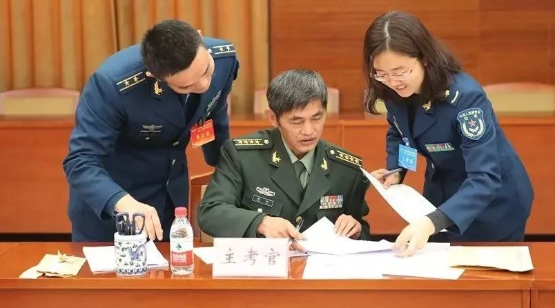军队文职招录受冷落，月薪近万无人问津，不是不想考而是不敢考