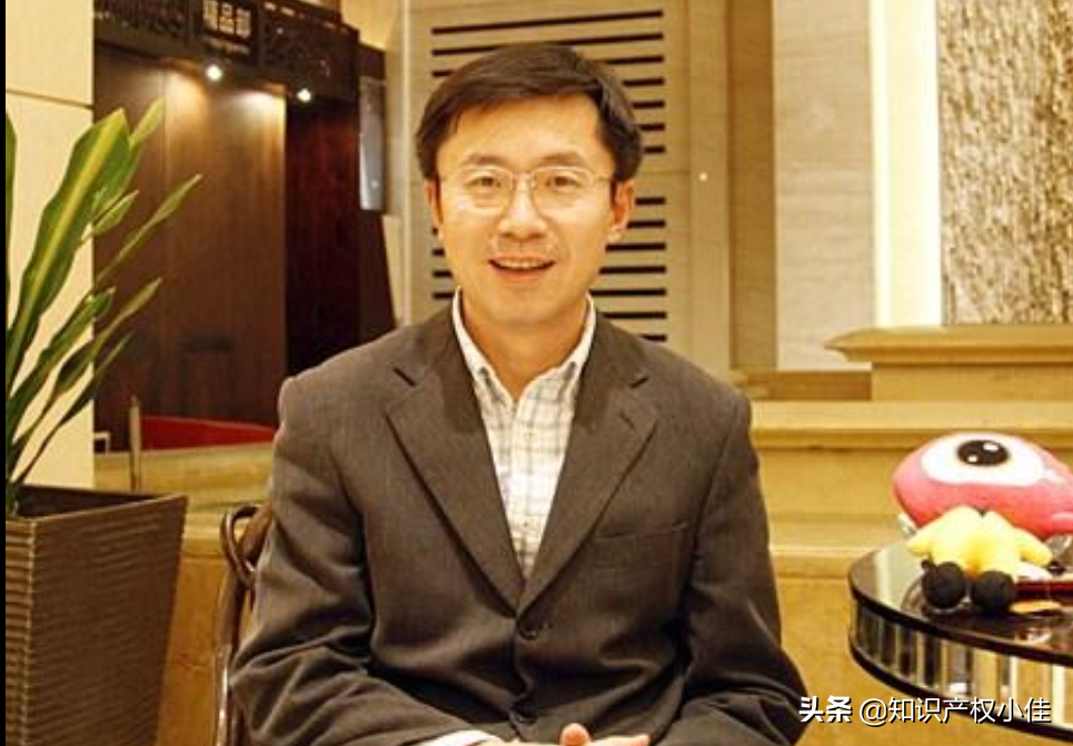 清華學(xué)子創(chuàng)業(yè)失敗，靠抱大腿身家100億，馬云連換猛將也干不過(guò)他