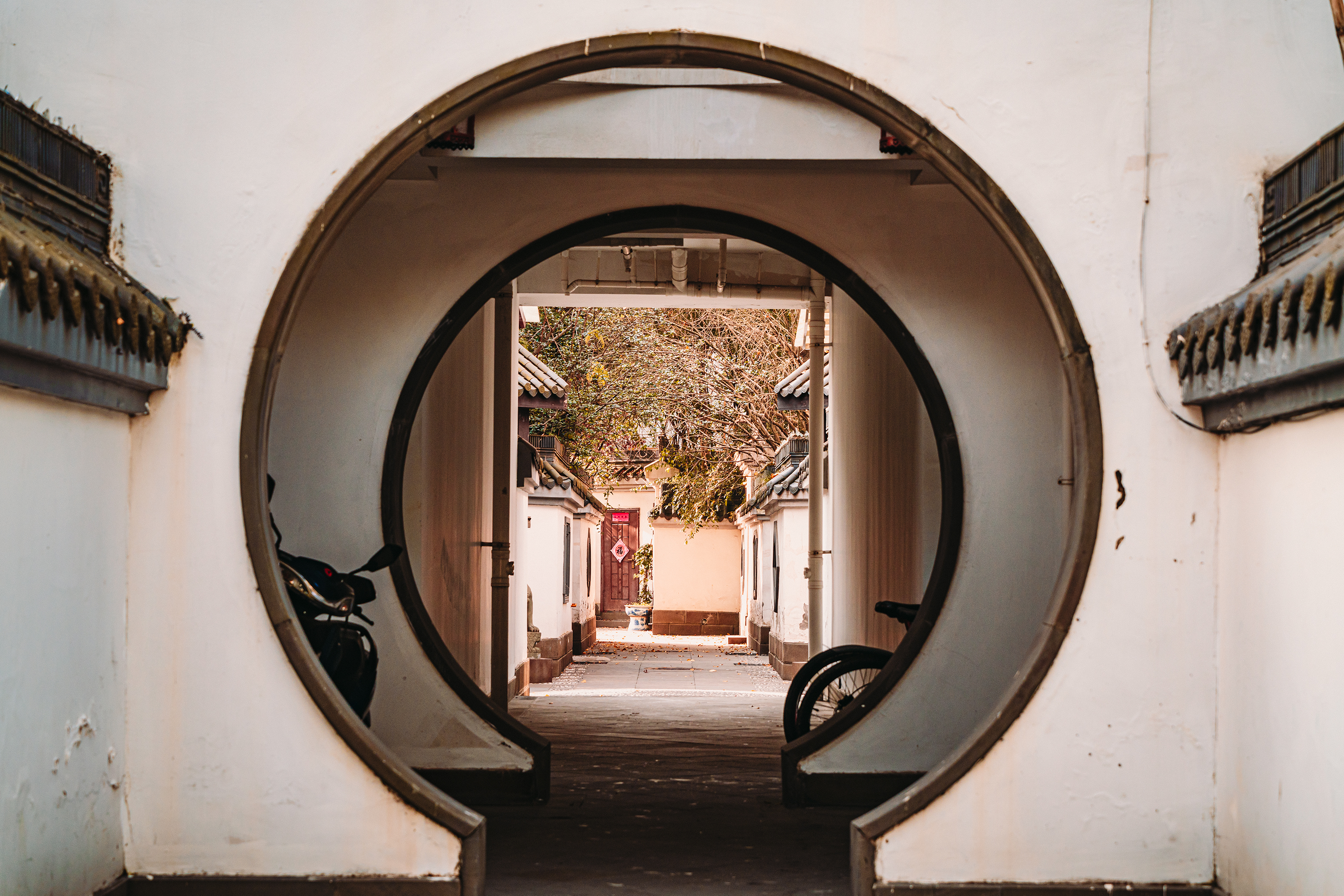 10万元就能买的6座中型SUV，回家过年你需要一台思皓X8