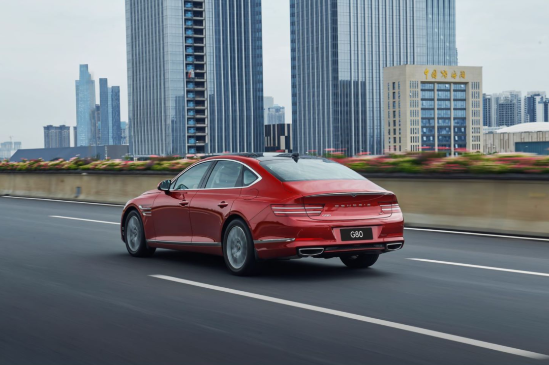试驾捷尼赛思G80/GV80，它的好你想象不到
