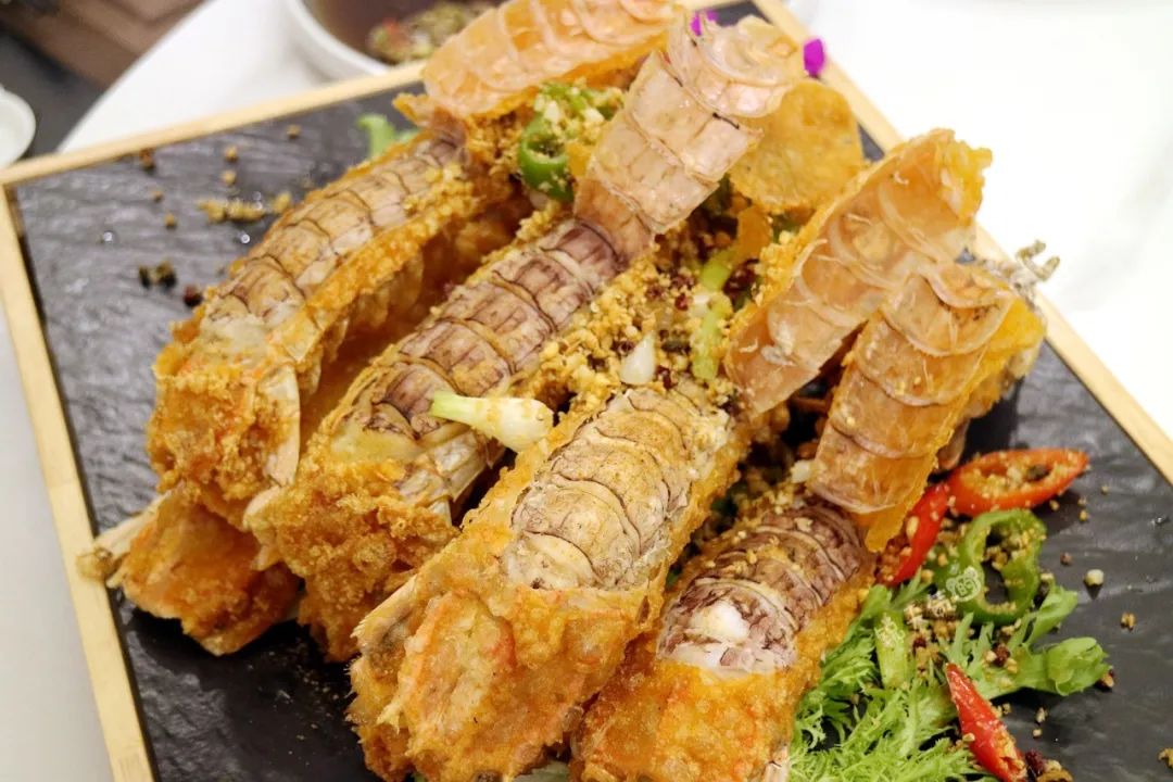 厦门隐藏版正宗广州菜，超过手掌大的富贵虾，告诉你啥是黄金万甲